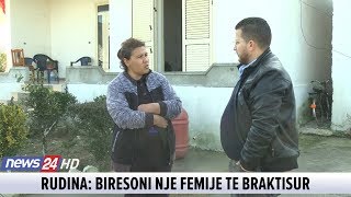 U braktis nga familja, çifti rom rrit fëmijën