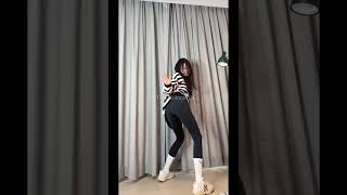 【抖音】挑战蜡笔小新舞 Challenge crayon dance Tik Tok /Best Videos On Tik Tok / Douyin China Ep.3