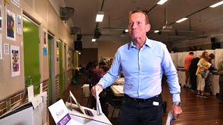 Tony Abbott loses Warringah to Zali Steggall