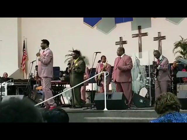 Walk Around Heaven Paul Beasley With The Gospel Keynotes In Wake