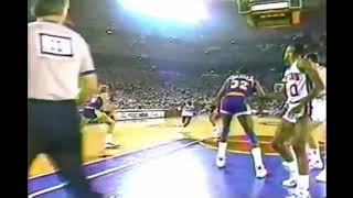 Magic Johnson Hits Isiah Thomas with the Forearm Shiver (1988 Finals)