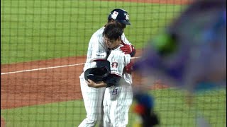 青木宣親ホームランを打ったサンタナと笑顔でハグ！東京ヤクルトスワローズ 2024/10/02