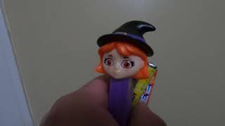 PEZ DISPENSER WITCH HALLOWEEN PEZ CANDY SEASON OF THE WITCH PURPLE PEZ WITCH REVIEW PEZ DISPENSER #3