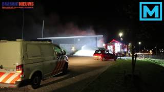 (VIDEO) 01-10-2016 Grote brand verwoest sportcomplex VV Oosterhout, alle wedstrijden afgelast