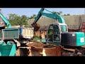 sk135sr 1e yy02 03330 up kobelco excavator filling tipper truck with soil part 1