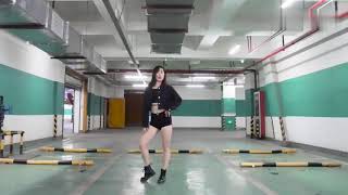 人间芭比Lisa-Attentiona地下车库热舞Human barbie Lisa-Attentiona underground garage dance