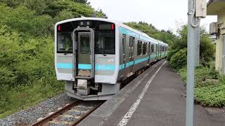 JR東日本  キハE130系500番台(盛ハヘ)←八キハE132-504＋キハE131-504　八戸線 種差海岸駅発車