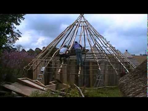 How to Start a Roundhouse Roof How to Start a Roundhouse Roof