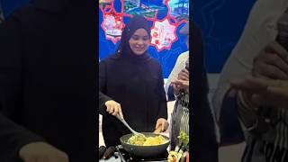 Cantik sungguh Ibu Mertua Tengku Puteri Afzan, Datin Seri Hafizah Zakaria.