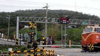 拍的不好之火車通過二坎路平交道