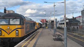 GBRF 69006+69008 Passing Norwood Junction with a 3 Tone!