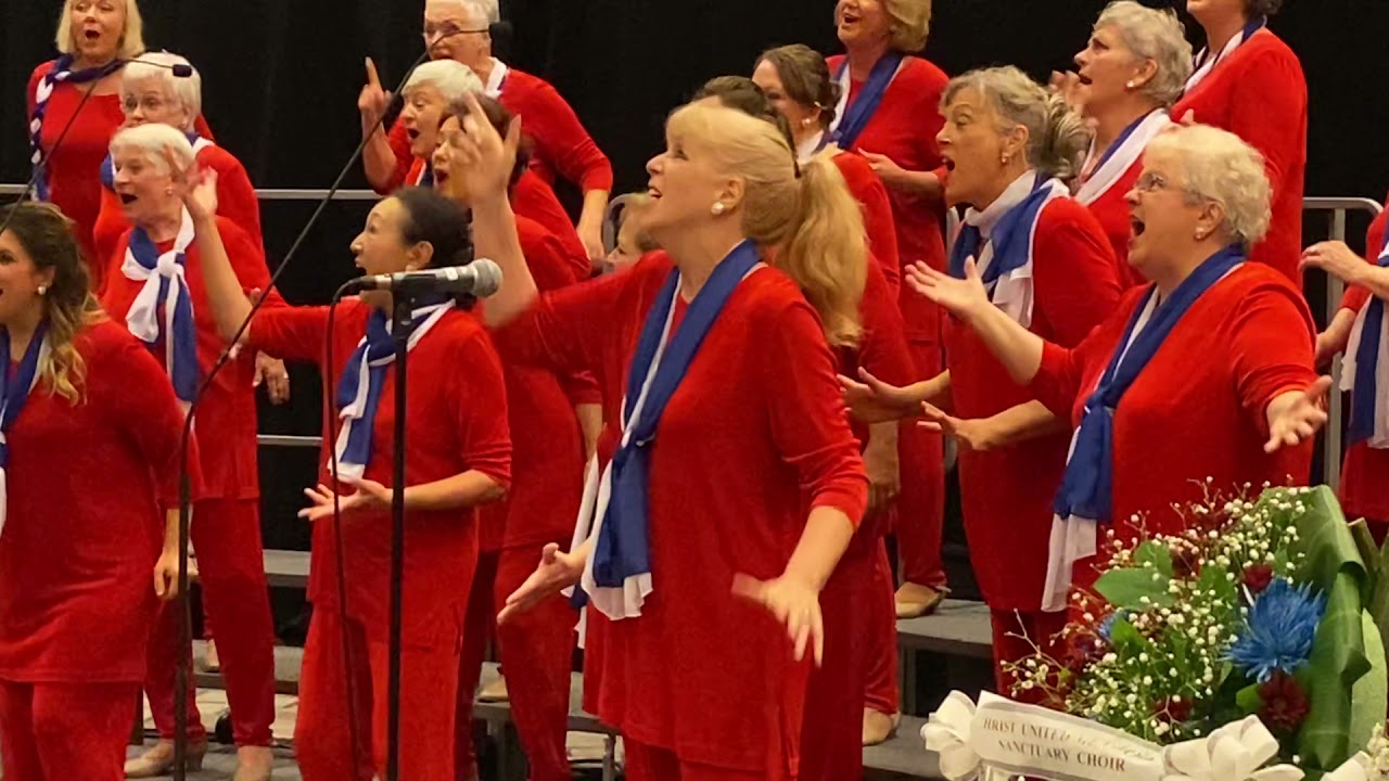 Grand Rapids Chapter Of The Sweet Adelines Chorus Performs - YouTube