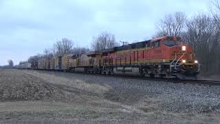 NS 121 with a BNSF \u0026 UP GEVO for power in Milan, MI