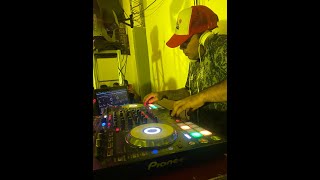 ENGANCHADO DE CACHACAS Y TROPICALES  - Dj Alberto Gutierrez