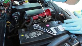 How To Do a Hard Reset On Your Chrysler / Dodge / Jeep Vehicle TIPM / Fuse Box