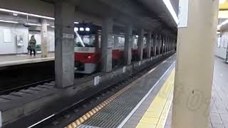 都営浅草線　都営5300形　蔵前駅通過