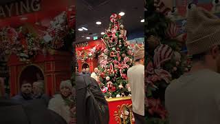 Hamleys Christmas Tree #shortsvideo #christmas #cristmassong #christmasdecorations #music #Hamlelys