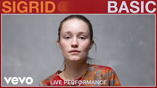 Sigrid - Basic (Live Performance) | Vevo