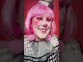 kuka haluu jo nähä halloween aiheisia pompomeja 🙋‍♀️ transition clown cute halloween makeup