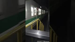 大阪メトロ中央線2番線当駅止まり電車コスモスクエア駅