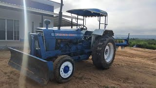 លក់ត្រាក់ទ័រ  Ford 7600 មានឧបករណ៍មួយឈុត ម្ចាស់ប្រើរាល់ថ្ងៃ តម្លៃទន់ ×9000$