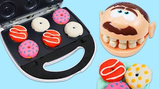 Pretend Baking Donuts and Desserts for Mr. Play Doh Head | Fun & Easy DIY Play Dough Crafts!