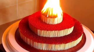 Efeitos dominó com milhares de fósforos queimando, Domino effects with thousands of matches burning