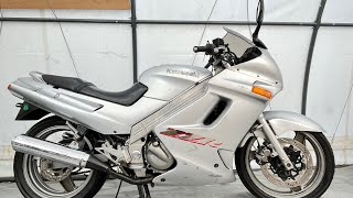 ZZR250