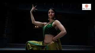 Vedhika's Mesmerizing Dance \u0026 Graceful Beauty | Stunning Navel \u0026 Elegance Moments!