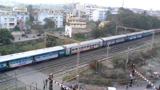 LAST VIDEO OF 2014...BHAILAD VADODARA INTERCITY APPROACHING NAVSARI.