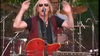 I'm Cryin' - Tom Petty \u0026 the HBs, live on The Tonight Show with Jay Leno - 2003-08-07