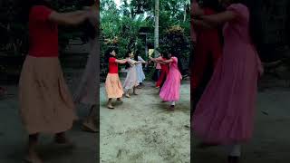 ദേ... ചേച്ചിമാർ പിന്നേം 🤣🤣🤣#viral #dance #keraladance #dancecraze #groupdance