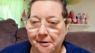 Exposing Cozy cupcake 12