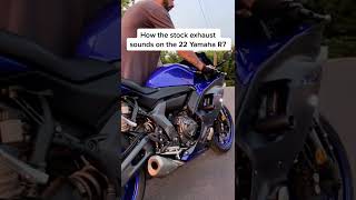 How the stock exhaust sounds on the 22 Yamaha R7