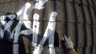 Tagging the roof of an abandoned villa #graffiti #graffitiart #molotow   #chrome #abandoned #shorts