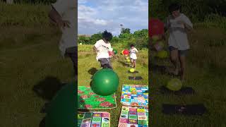 Balloon popping race teens enjoying #balloon #balloonpopracing #balloonrace #games