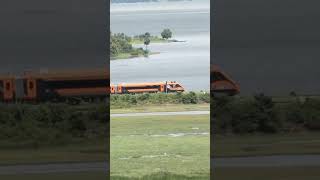 Brahmapur-Tatanagar Vande Bharat Express Train 🚅🛤️🌊 | #ChilikaLake #Ganjam #Odisha | #NNP #NF