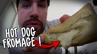 WTF CE HOT-DOG DÉGOULINANT DE FROMAGE SANS SAUCISSE ?!