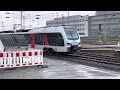 train arrival and departure in main station an und abfahrten in duisburg hbf