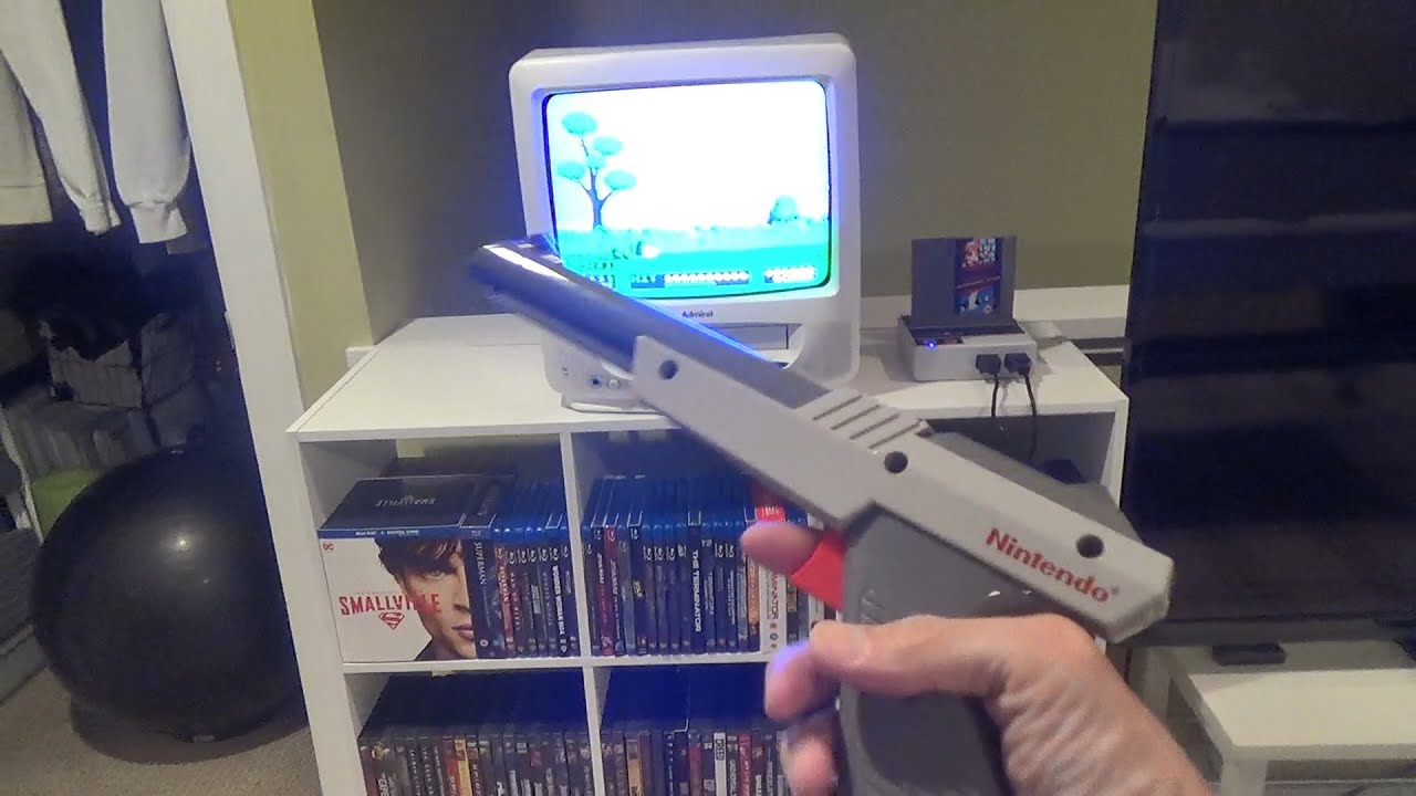 NES ZAPPER GUN NINTENDO ZAPPER LIGHT GUN FOR DUCK HUNT UNBOXING AND ...