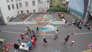 Dessin collaboratif pendant la fête de quartier du centre à Renens