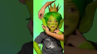 Trolls Face Paint - King Gristle | Easy Trolls Face Paint for Kids! #Shorts