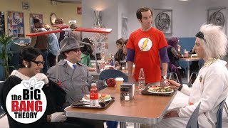 Howard's Sheldon Costume | The Big Bang Theory