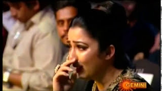 Charmi Crying At IIFA  when playing AV About Satya Murthy garu (DSP father)