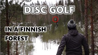 Playing Disc Golf in a Finnish Forest!