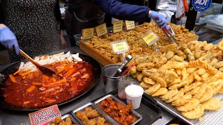 A representative snack in Korea, Spicy Tteokbokki and Chicken | Korean Street Food