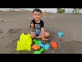 Royhan Bermain Pasir Di Bukit Pasir | Playing In the Sand | Pantai Selatan Puger | Future Fun .