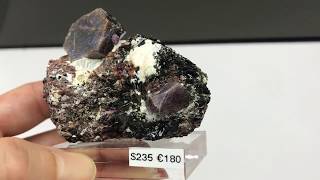 Corundum from Madagascar (bai65)