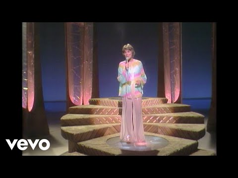 Anne Murray - Snowbird (Live) - YouTube