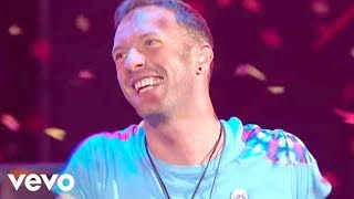 The Chainsmokers & Coldplay - Something Just Like This (Live at the BRITs)